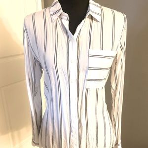 Women’s Abercrombie & Fitch Button-down